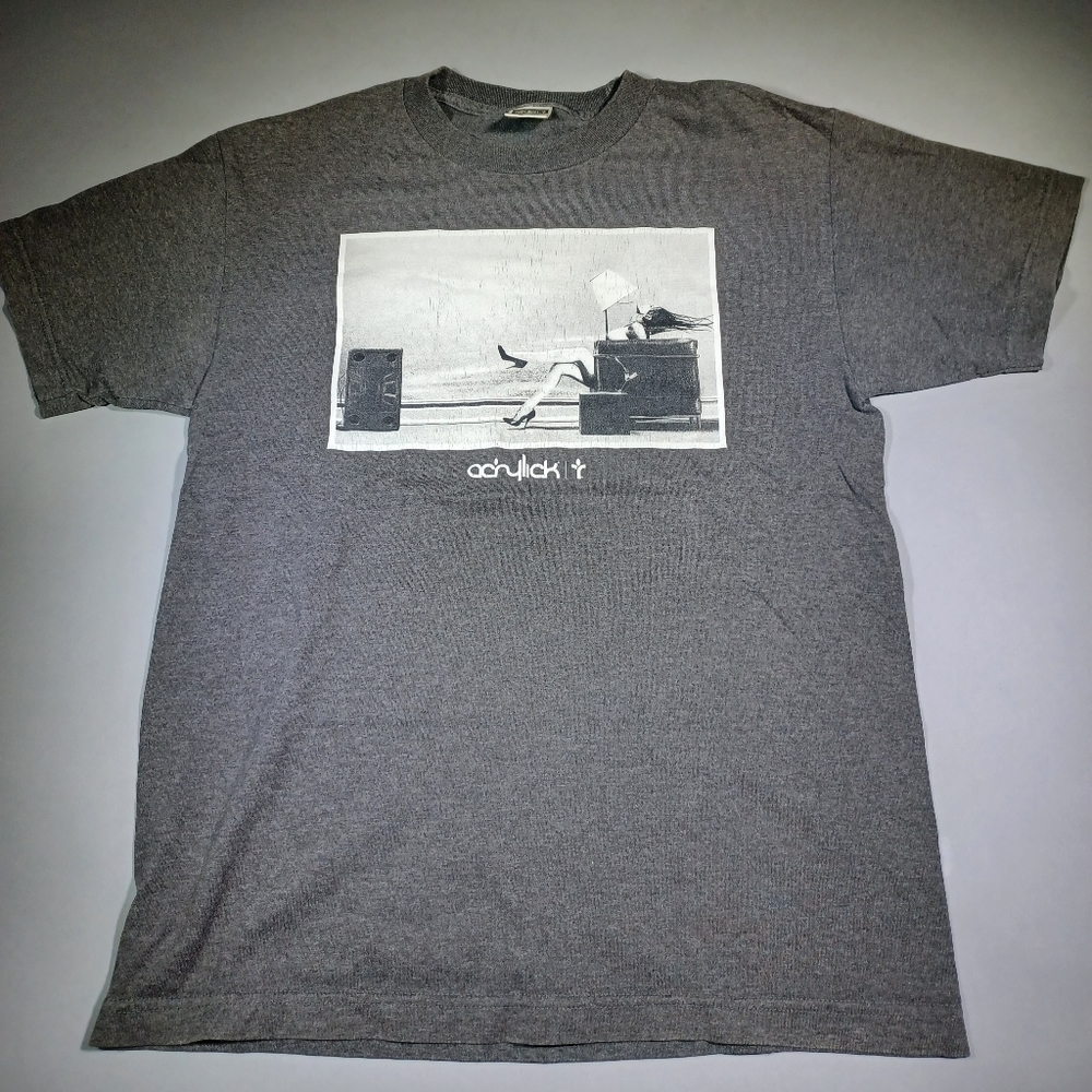 Acrylick Tee Size M